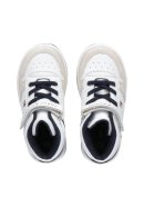 High-Top Sneaker White 27